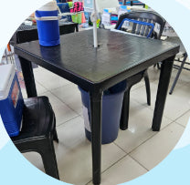MESA DE PLASTICO NEGRA PM