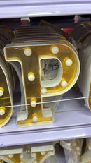 LETRA P DORADO GRANDE LUZ