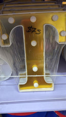 LETRA T DORADO GRANDE LUZ